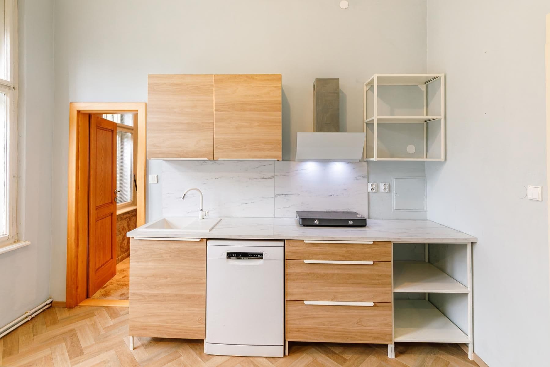 Predaj bytu 1-izbový 51 m², Klášterní, Liberec, Praha Predaj bytu 1-izbový 51 m², Klášterní, Liberec, Praha