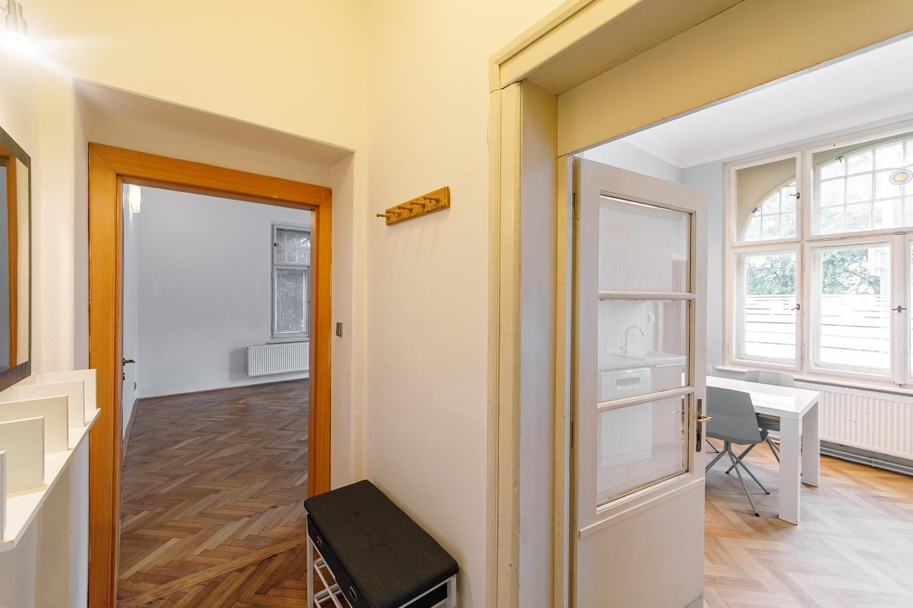 Predaj bytu 1-izbový 51 m², Klášterní, Liberec, Praha Predaj bytu 1-izbový 51 m², Klášterní, Liberec, Praha