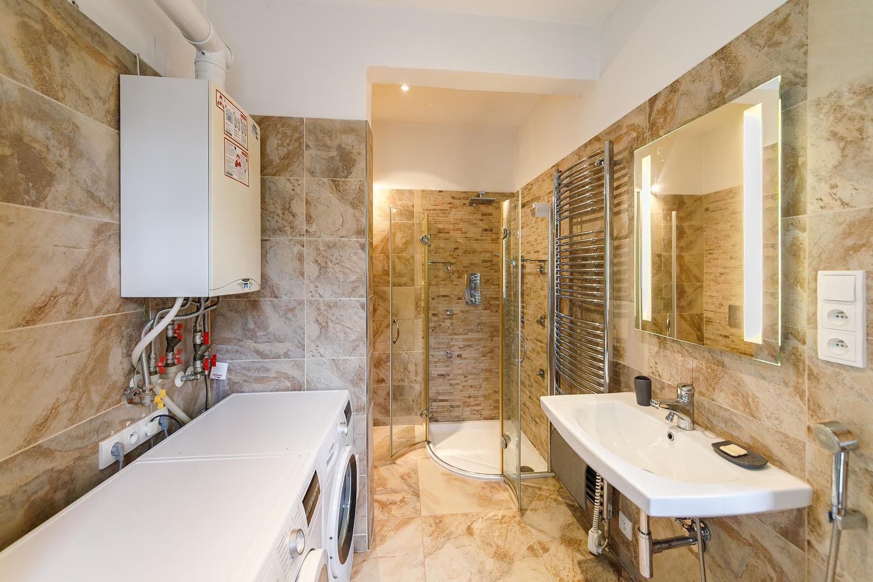 Predaj bytu 1-izbový 51 m², Klášterní, Liberec, Praha Predaj bytu 1-izbový 51 m², Klášterní, Liberec, Praha