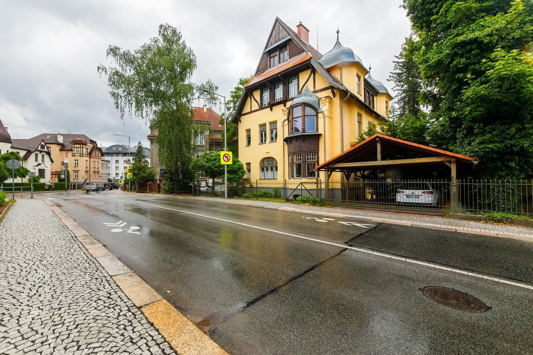 Predaj bytu 1-izbový 51 m², Klášterní, Liberec, Praha Predaj bytu 1-izbový 51 m², Klášterní, Liberec, Praha