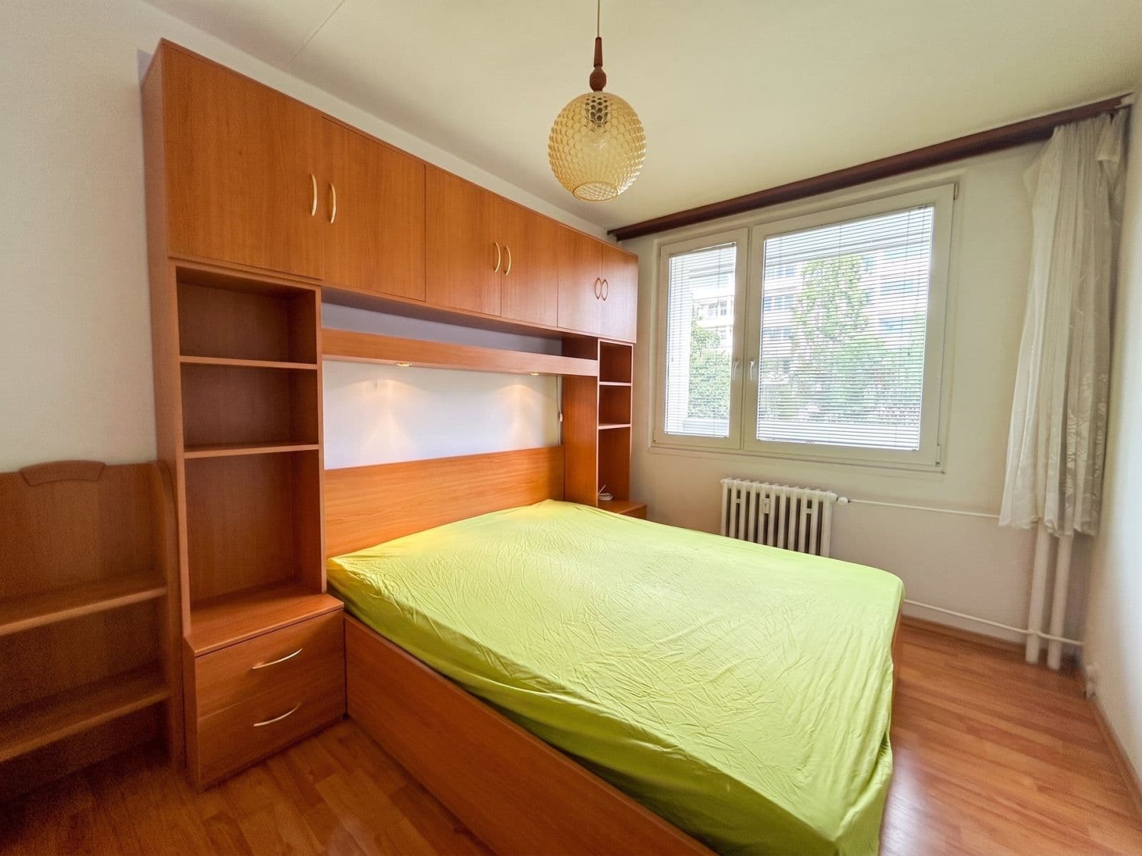 Prenájom bytu 2-izbový 40 m², U Sluncové, Praha, Praha Prenájom bytu 2-izbový 40 m², U Sluncové, Praha, Praha