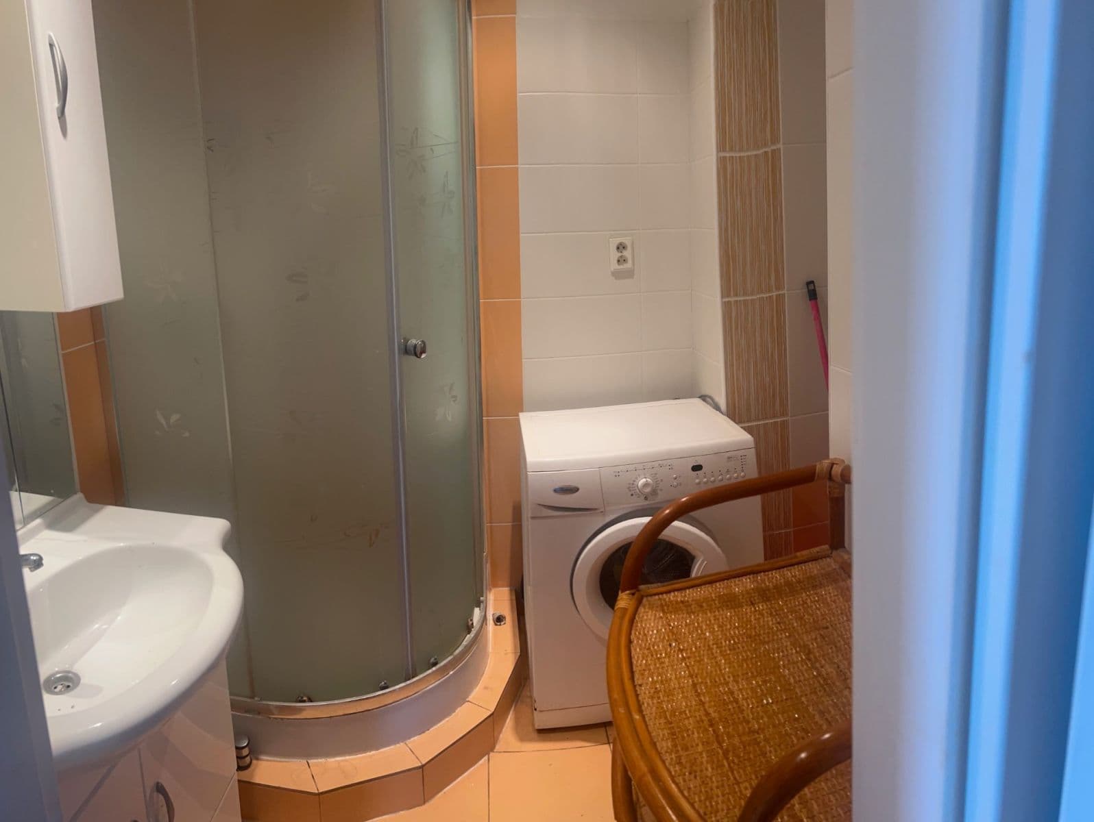 Prenájom bytu 3-izbový 56 m², Bohumínská, Ostrava, Moravskoslezský kraj Prenájom bytu 3-izbový 56 m², Bohumínská, Ostrava, Moravskoslezský kraj