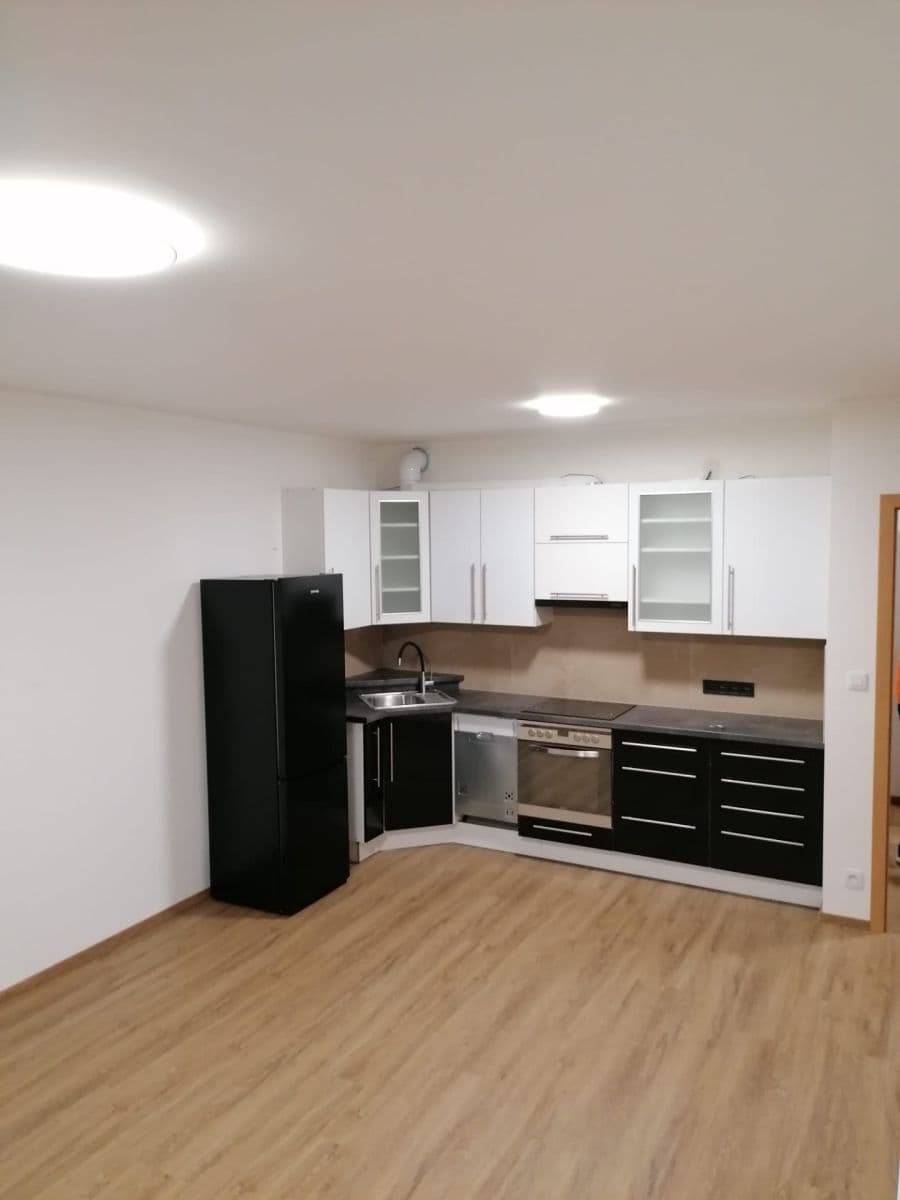 Predaj bytu 2-izbový 54 m², Stočesova, Praha, Praha Predaj bytu 2-izbový 54 m², Stočesova, Praha, Praha