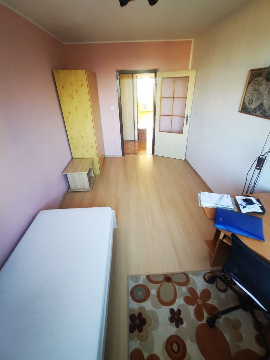 Prenájom bytu 3-izbový 74 m², Trnková, Praha, Praha Prenájom bytu 3-izbový 74 m², Trnková, Praha, Praha