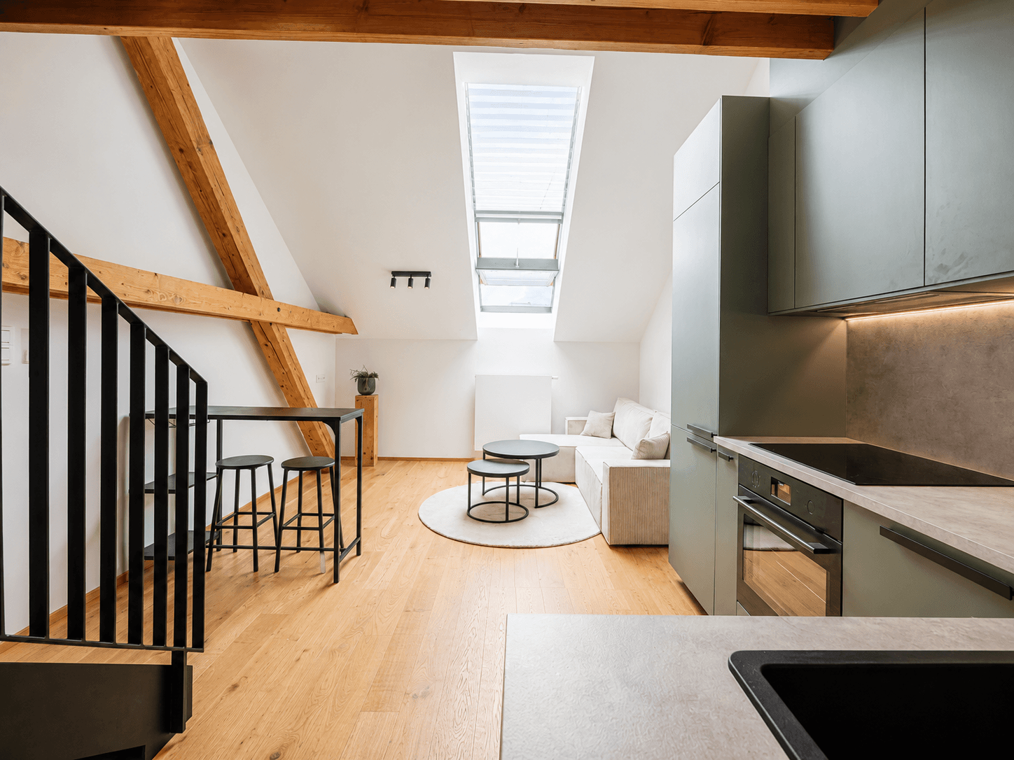 Prenájom bytu 2-izbový 56 m², Vrtbova, Praha, Praha Prenájom bytu 2-izbový 56 m², Vrtbova, Praha, Praha