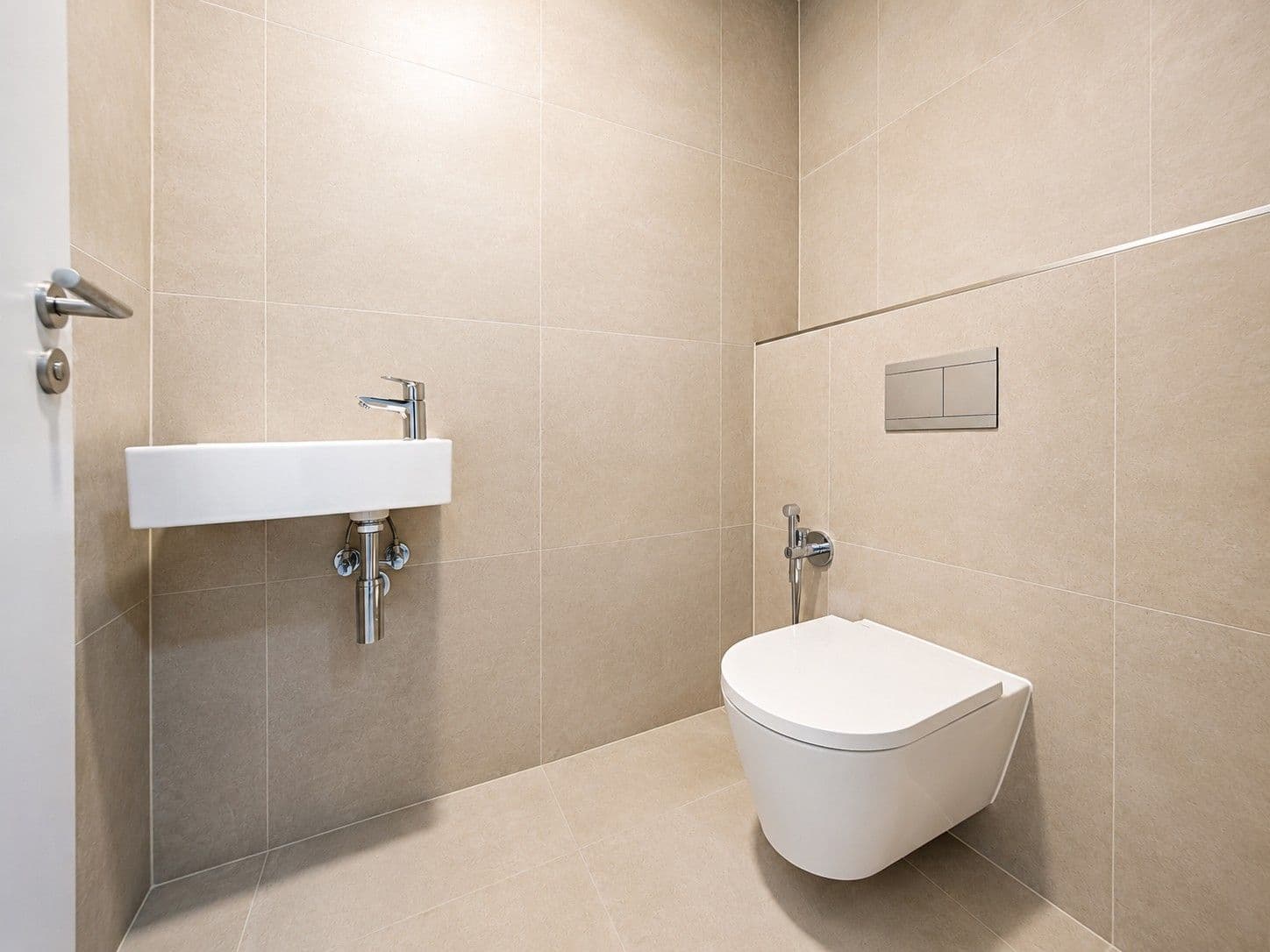 Prenájom bytu 2-izbový 56 m², Vrtbova, Praha, Praha Prenájom bytu 2-izbový 56 m², Vrtbova, Praha, Praha