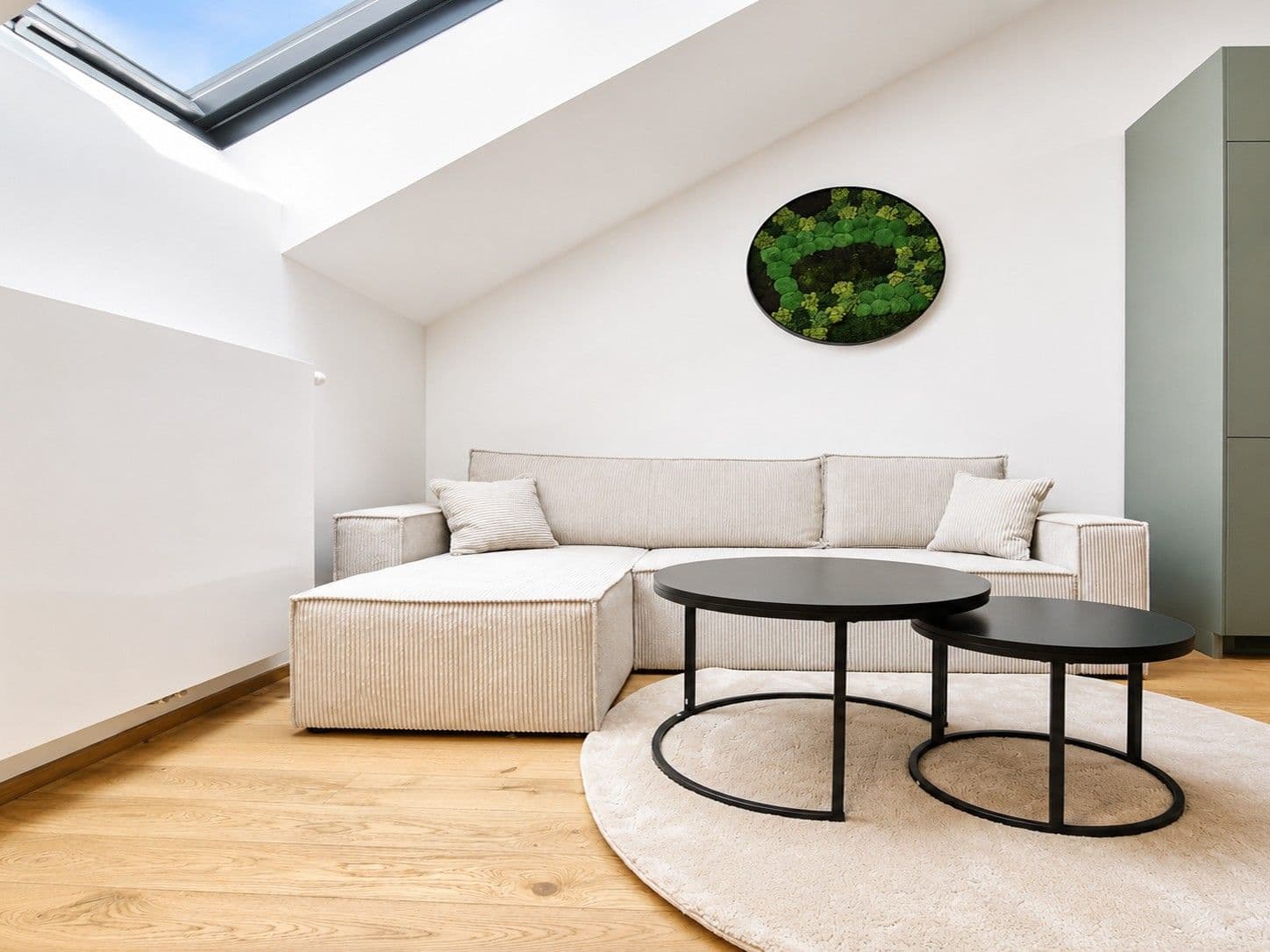 Prenájom bytu 2-izbový 56 m², Vrtbova, Praha, Praha Prenájom bytu 2-izbový 56 m², Vrtbova, Praha, Praha