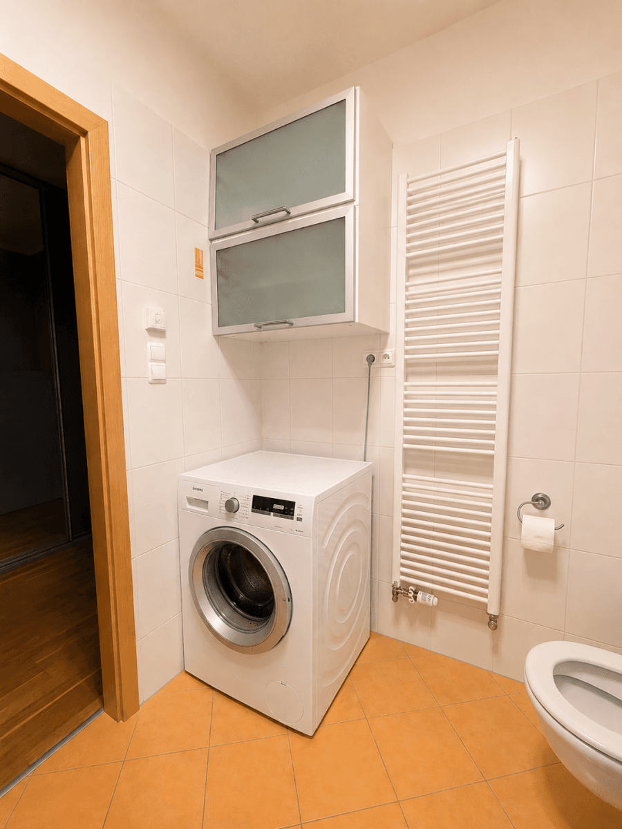 Prenájom bytu 2-izbový 52 m², Hlubocká, Praha, Praha Prenájom bytu 2-izbový 52 m², Hlubocká, Praha, Praha