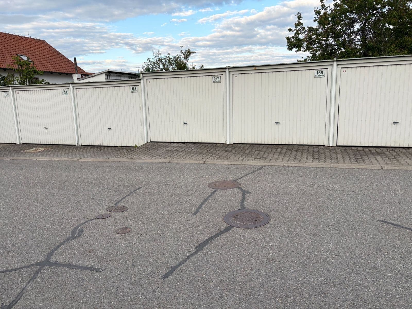Prenájom garáže 16 m², Brno, Jihomoravský kraj Prenájom garáže 16 m², Brno, Jihomoravský kraj