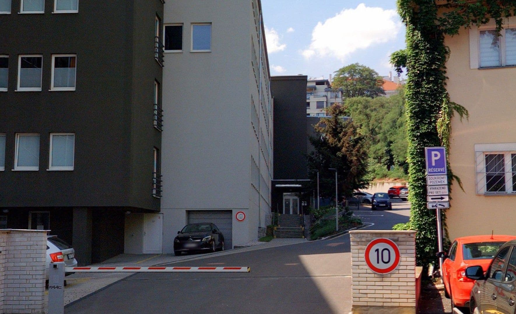 Prenájom bytu 2-izbový 48 m², Perucká, Praha, Praha Prenájom bytu 2-izbový 48 m², Perucká, Praha, Praha