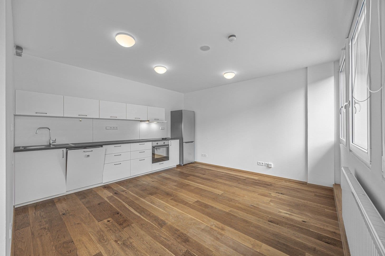 Prenájom bytu 2-izbový 48 m², Perucká, Praha, Praha Prenájom bytu 2-izbový 48 m², Perucká, Praha, Praha