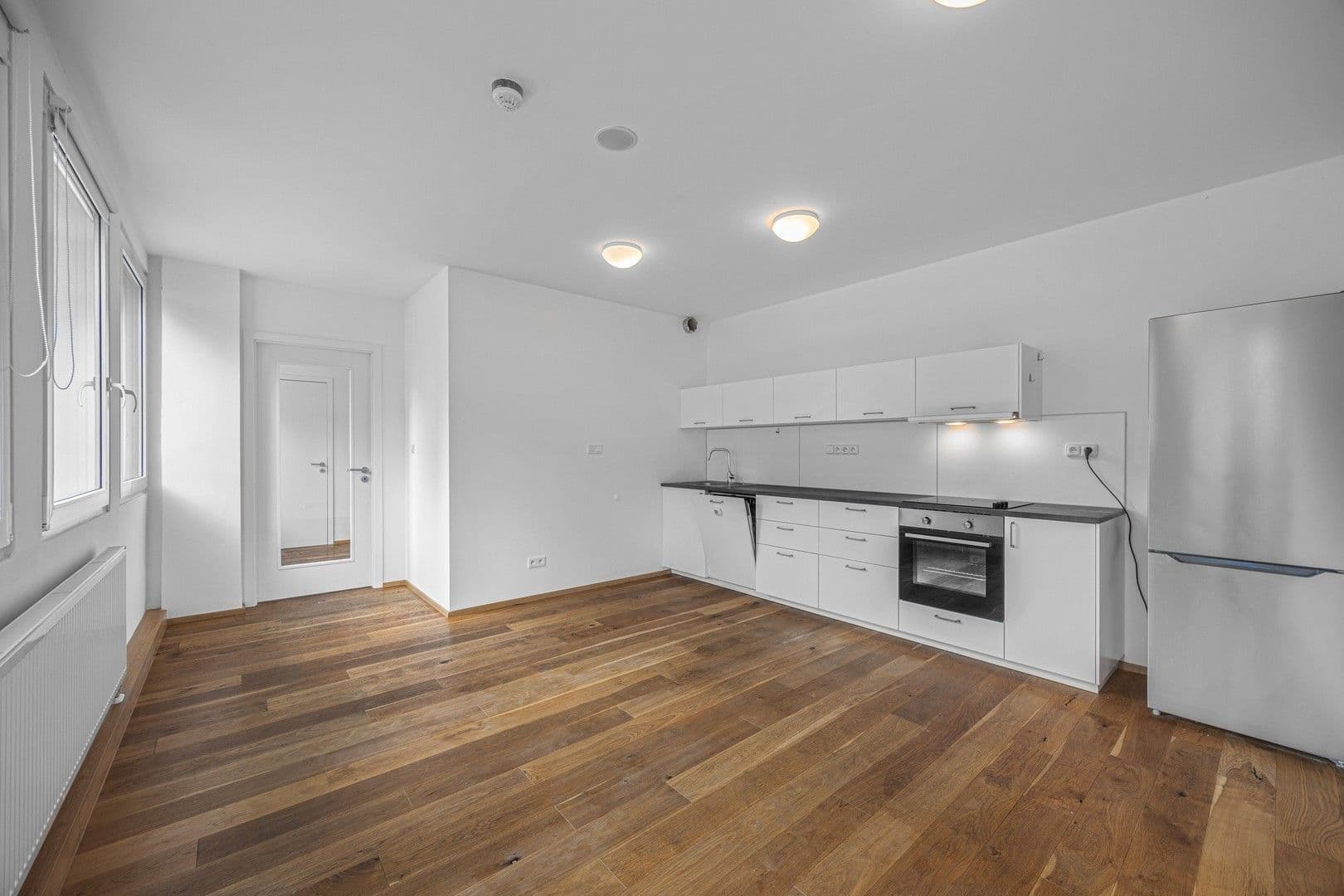 Prenájom bytu 2-izbový 48 m², Perucká, Praha, Praha Prenájom bytu 2-izbový 48 m², Perucká, Praha, Praha