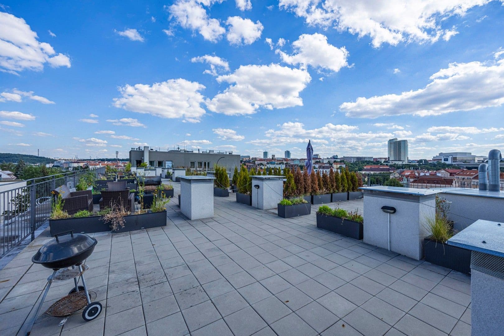 Prenájom bytu 2-izbový 48 m², Perucká, Praha, Praha Prenájom bytu 2-izbový 48 m², Perucká, Praha, Praha