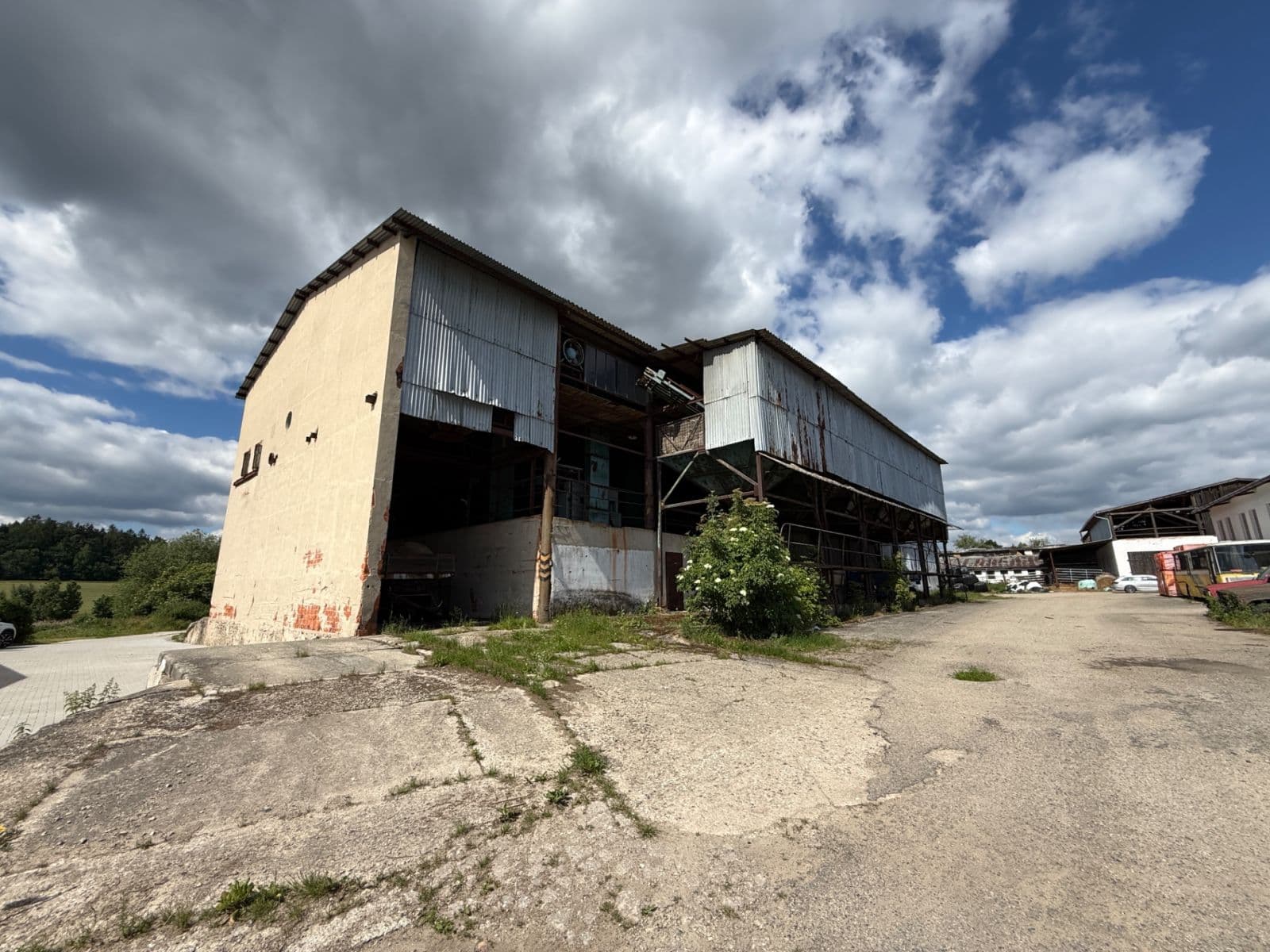 Predaj pozemku 7.201 m², Na Dolinách, Zvíkov, Jihočeský kraj Predaj pozemku 7.201 m², Na Dolinách, Zvíkov, Jihočeský kraj
