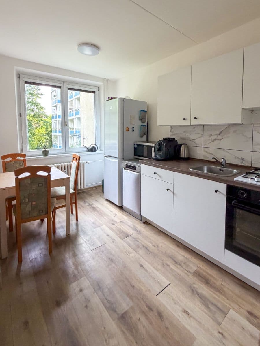 Prenájom bytu 1-izbový 49 m², Okrouhlá, Brno, Jihomoravský kraj Prenájom bytu 1-izbový 49 m², Okrouhlá, Brno, Jihomoravský kraj