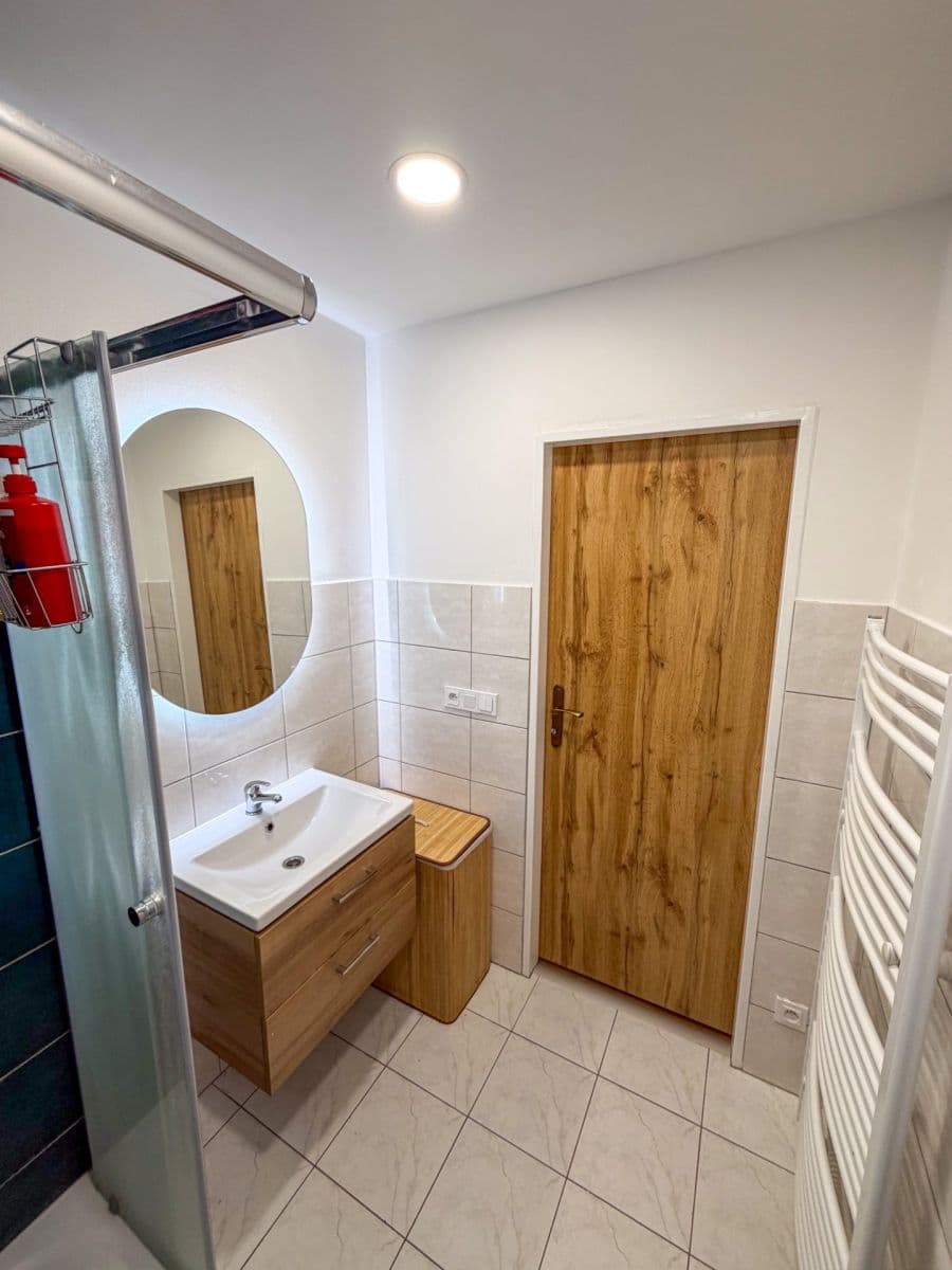 Prenájom bytu 1-izbový 49 m², Okrouhlá, Brno, Jihomoravský kraj Prenájom bytu 1-izbový 49 m², Okrouhlá, Brno, Jihomoravský kraj