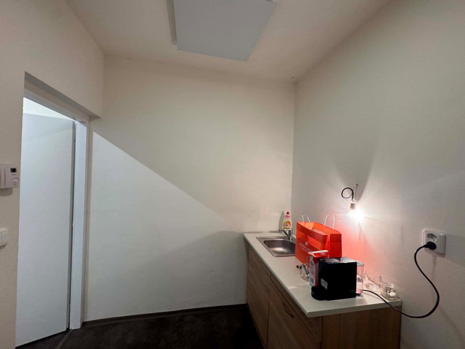 Predaj nebytového priestoru 91 m², Nádražní, Židlochovice, Jihomoravský kraj Predaj nebytového priestoru 91 m², Nádražní, Židlochovice, Jihomoravský kraj