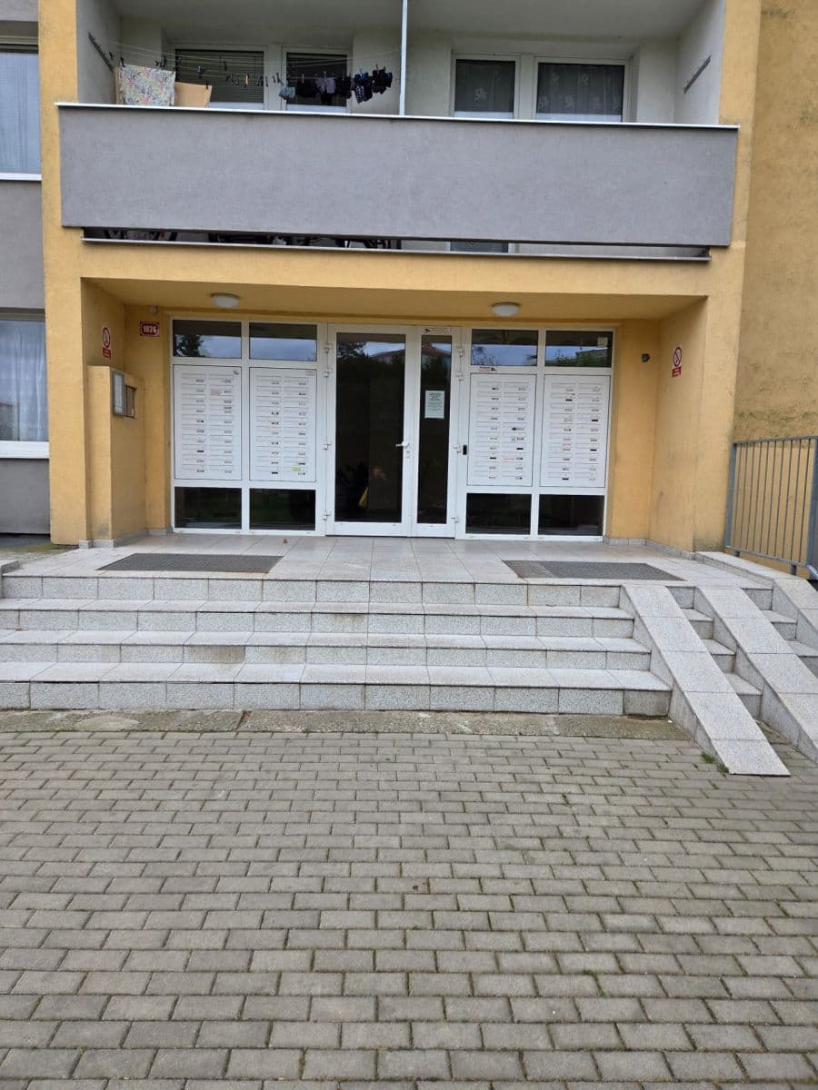 Predaj bytu 1-izbový 33 m², Kojetická, Neratovice, Středočeský kraj Predaj bytu 1-izbový 33 m², Kojetická, Neratovice, Středočeský kraj