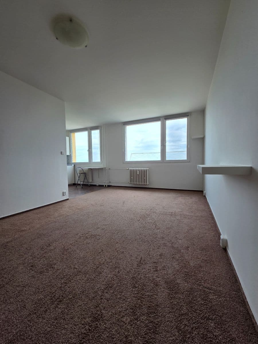 Predaj bytu 1-izbový 33 m², Kojetická, Neratovice, Středočeský kraj Predaj bytu 1-izbový 33 m², Kojetická, Neratovice, Středočeský kraj