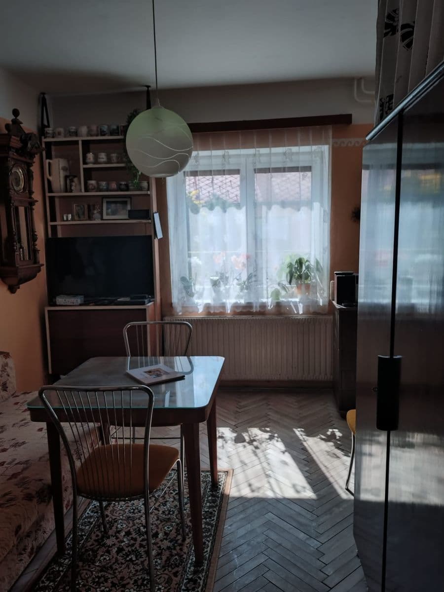 Predaj domu 114 m², pozemek 116 m², Svatopluka Čecha, Chrudim, Pardubický kraj Predaj domu 114 m², pozemek 116 m², Svatopluka Čecha, Chrudim, Pardubický kraj