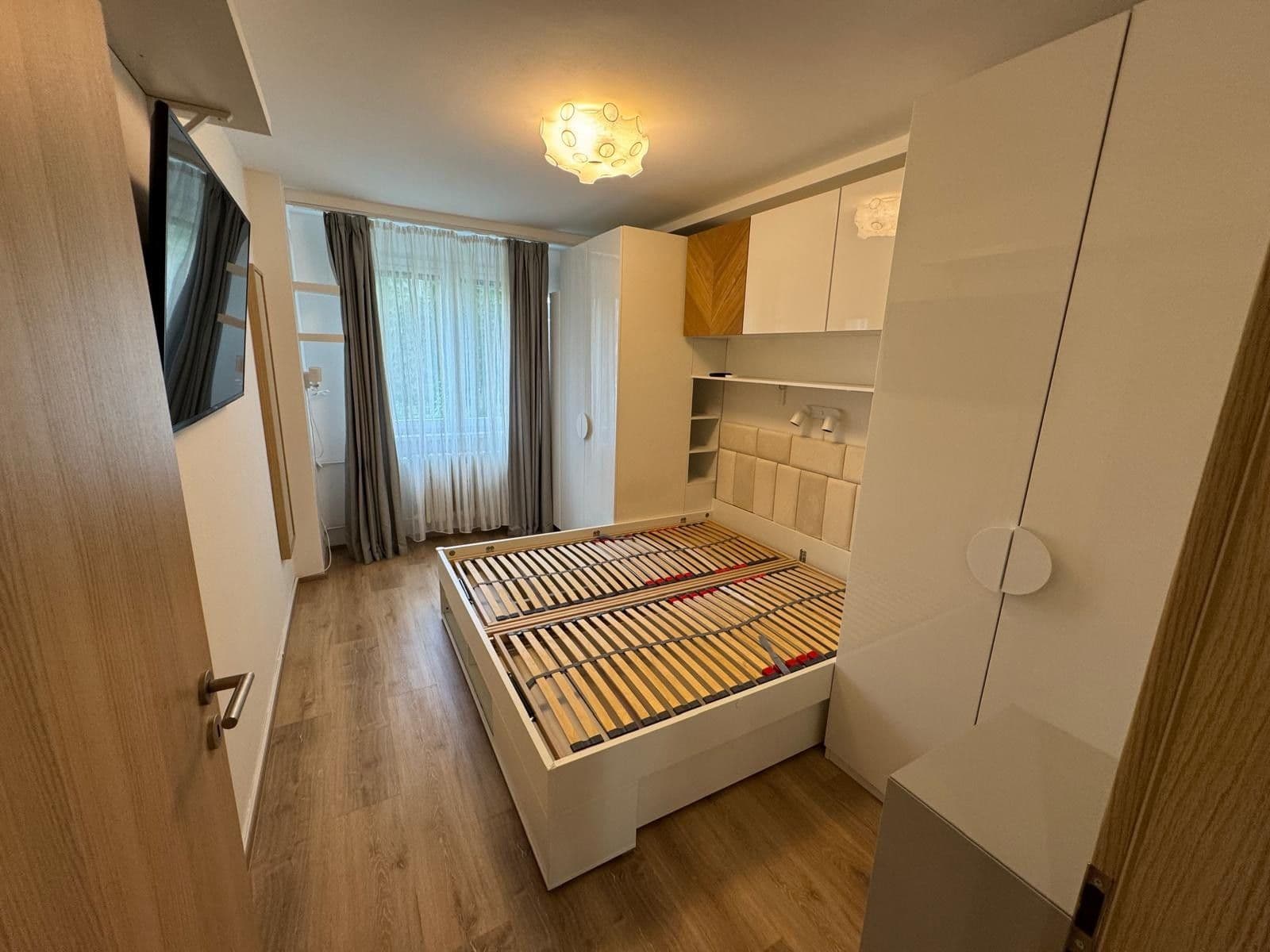 Prenájom bytu 3-izbový 67 m², Dačického, Praha, Praha Prenájom bytu 3-izbový 67 m², Dačického, Praha, Praha