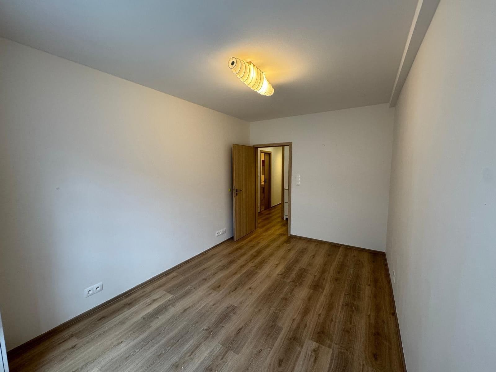 Prenájom bytu 3-izbový 67 m², Dačického, Praha, Praha Prenájom bytu 3-izbový 67 m², Dačického, Praha, Praha