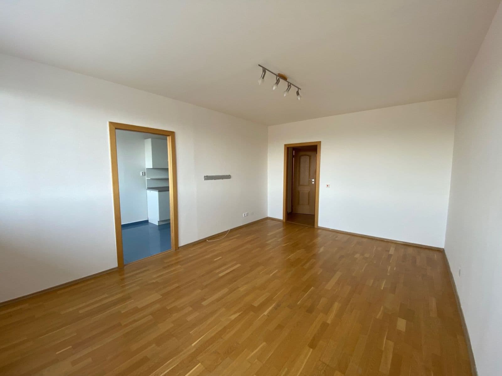 Prenájom bytu 4-izbový 92 m², K Vodárně, Dobříš, Středočeský kraj Prenájom bytu 4-izbový 92 m², K Vodárně, Dobříš, Středočeský kraj