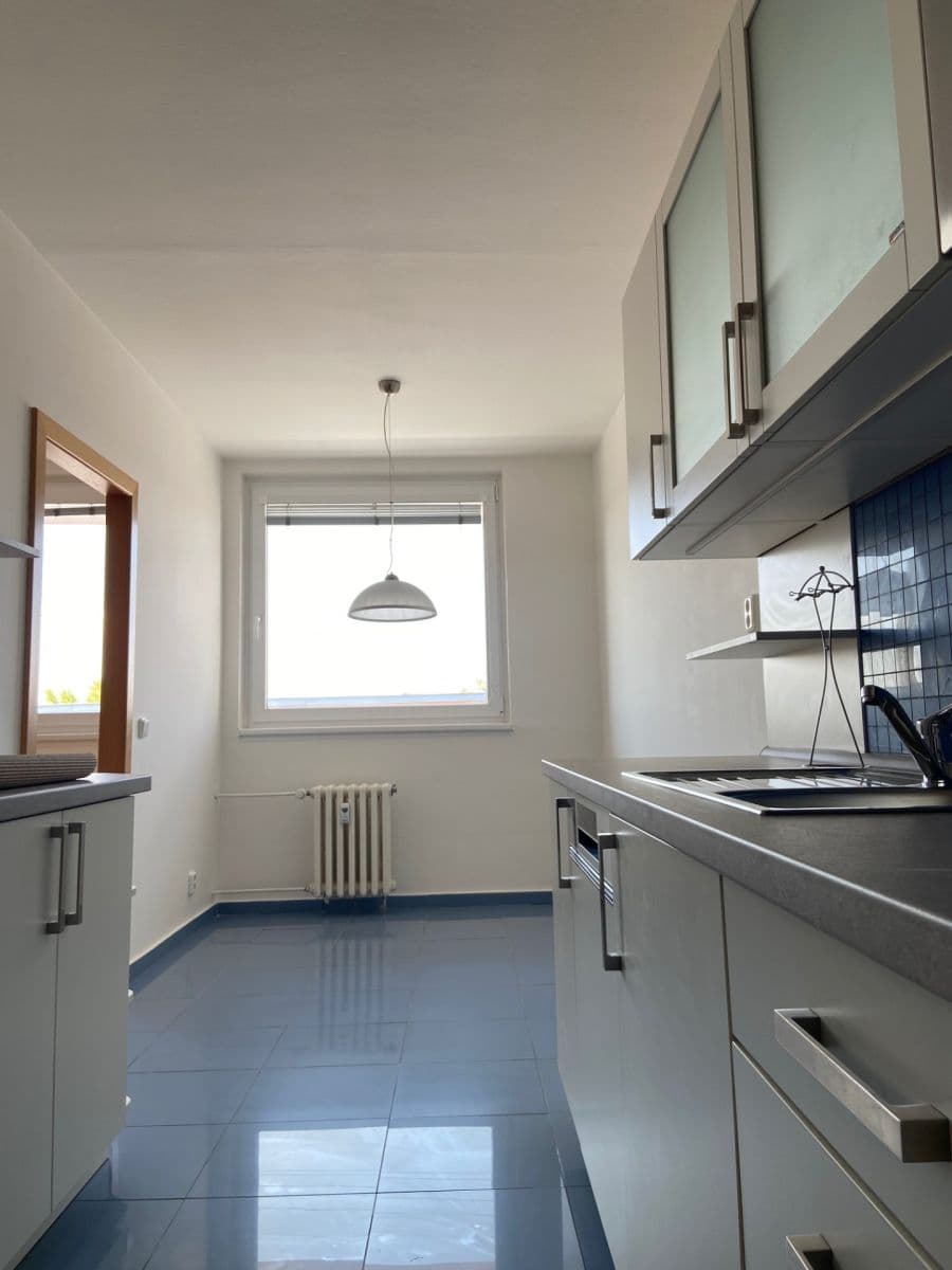 Prenájom bytu 4-izbový 92 m², K Vodárně, Dobříš, Středočeský kraj Prenájom bytu 4-izbový 92 m², K Vodárně, Dobříš, Středočeský kraj