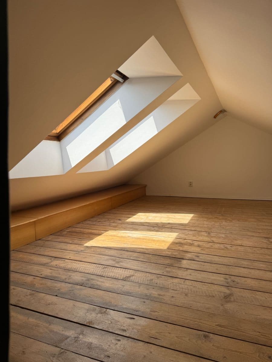 Prenájom bytu 3-izbový 127 m², Čápkova, Brno, Jihomoravský kraj Prenájom bytu 3-izbový 127 m², Čápkova, Brno, Jihomoravský kraj