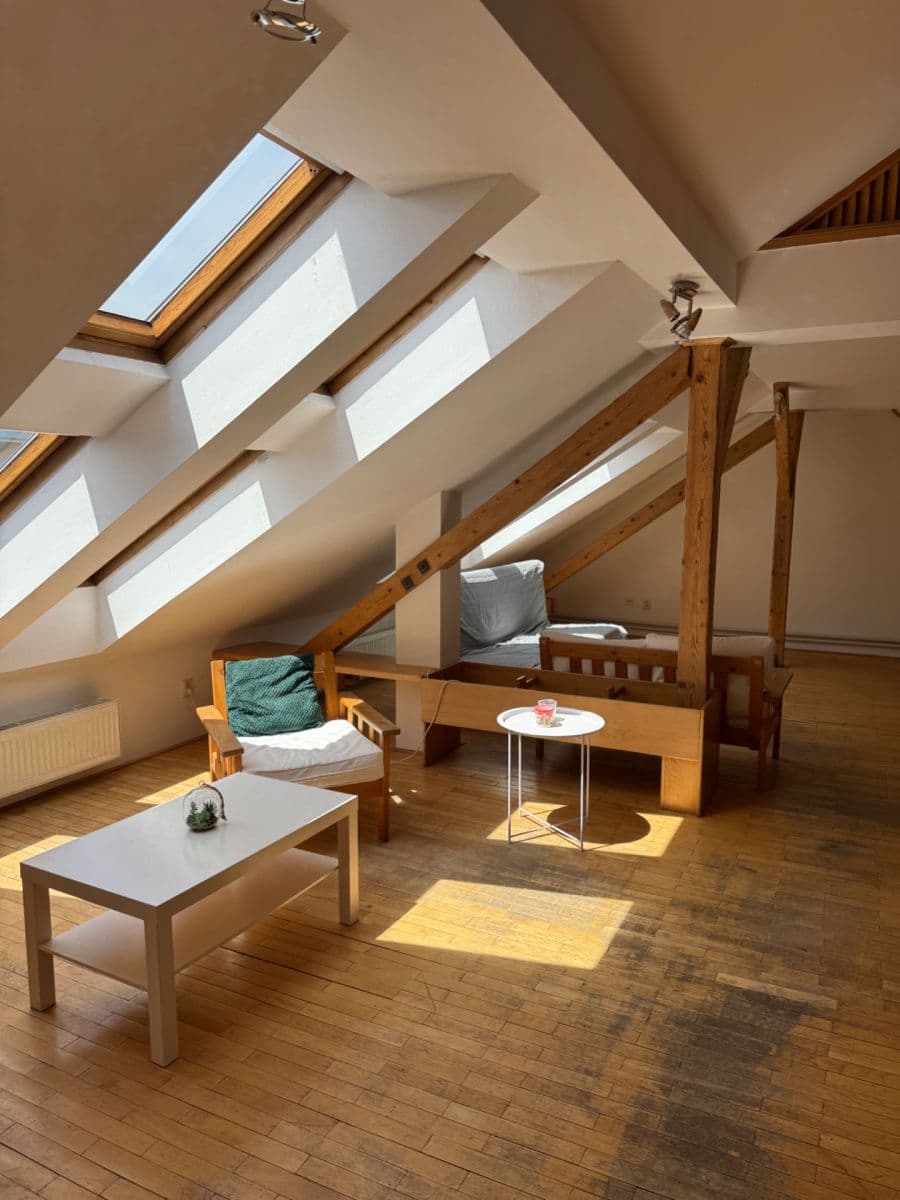 Prenájom bytu 3-izbový 127 m², Čápkova, Brno, Jihomoravský kraj Prenájom bytu 3-izbový 127 m², Čápkova, Brno, Jihomoravský kraj