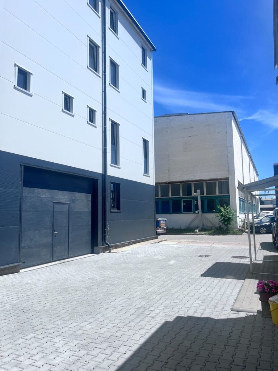 Prenájom nebytového priestoru 85 m², Tovární, Brno, Jihomoravský kraj Prenájom nebytového priestoru 85 m², Tovární, Brno, Jihomoravský kraj