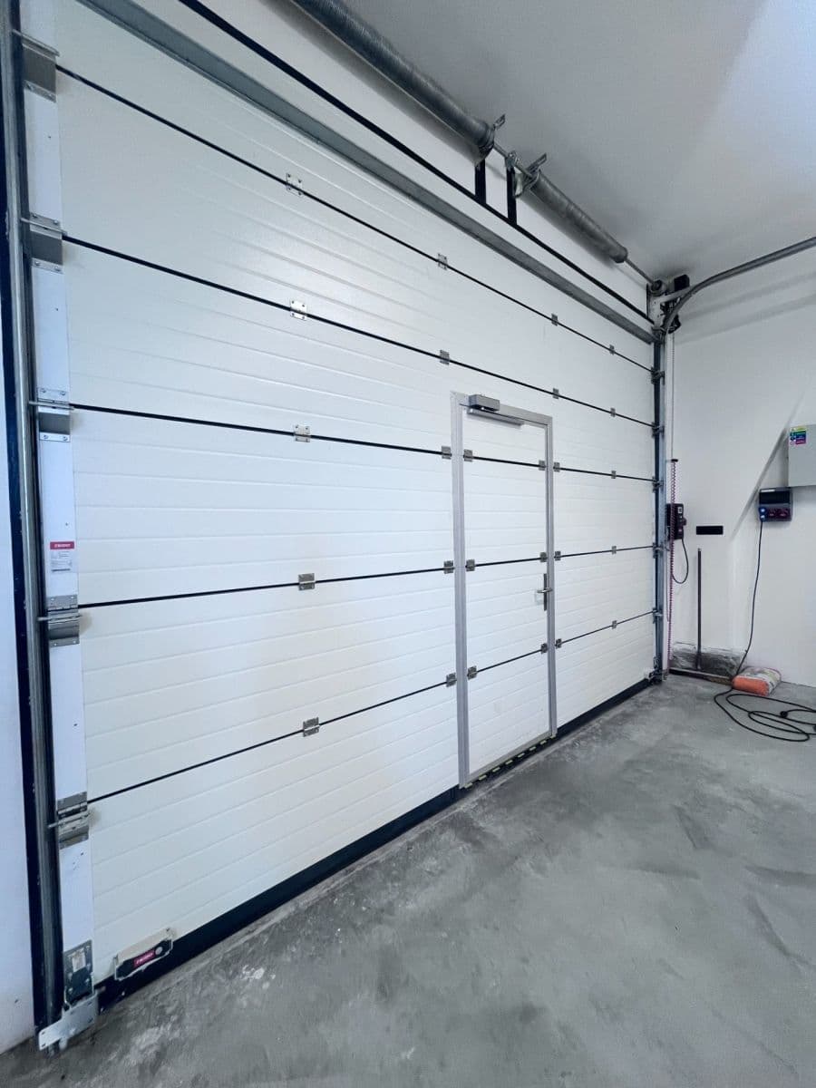 Prenájom nebytového priestoru 85 m², Tovární, Brno, Jihomoravský kraj Prenájom nebytového priestoru 85 m², Tovární, Brno, Jihomoravský kraj