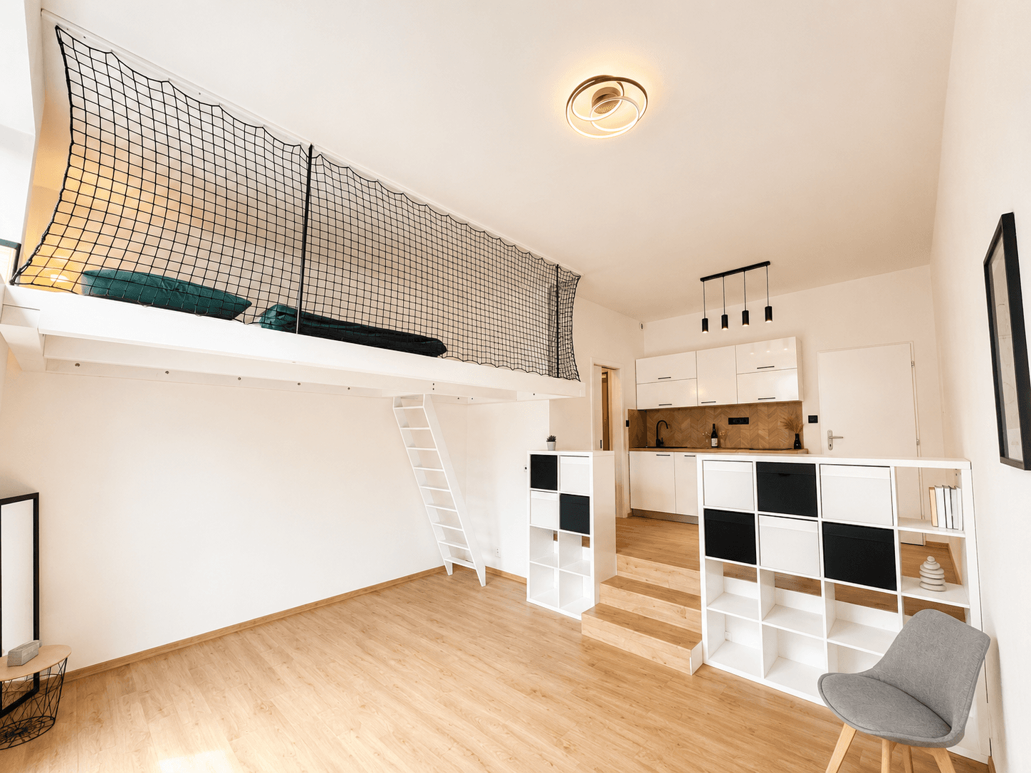 Prenájom bytu 1-izbový 35 m², Hlavní, Jirny, Středočeský kraj Prenájom bytu 1-izbový 35 m², Hlavní, Jirny, Středočeský kraj