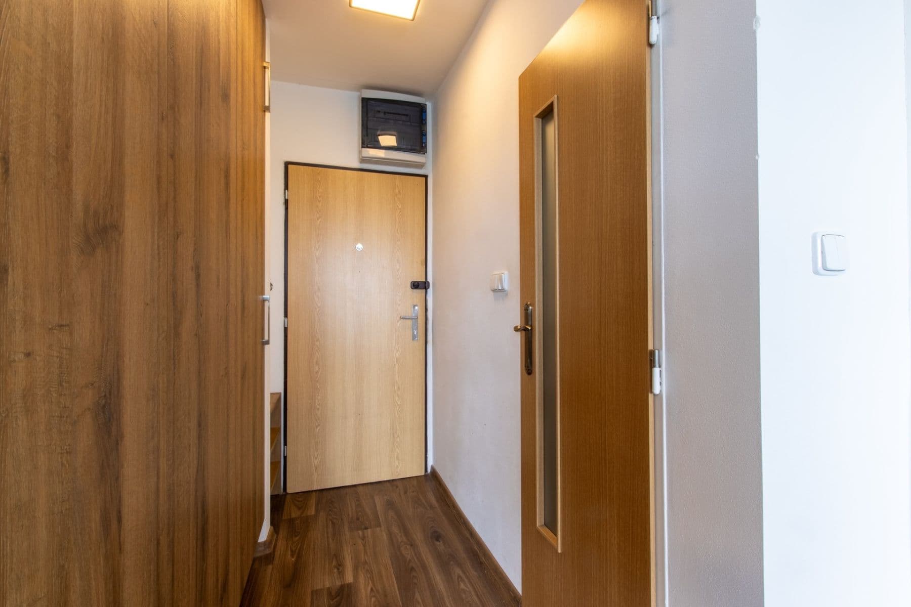 Prenájom bytu 1-izbový 30 m², Šestajovická, Praha, Praha Prenájom bytu 1-izbový 30 m², Šestajovická, Praha, Praha
