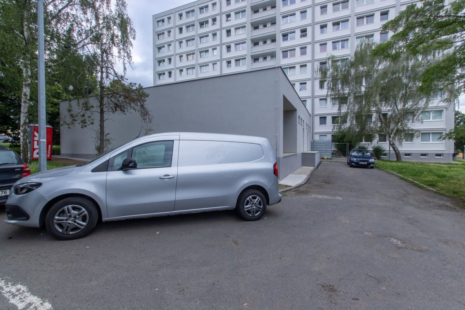 Prenájom bytu 1-izbový 30 m², Šestajovická, Praha, Praha Prenájom bytu 1-izbový 30 m², Šestajovická, Praha, Praha