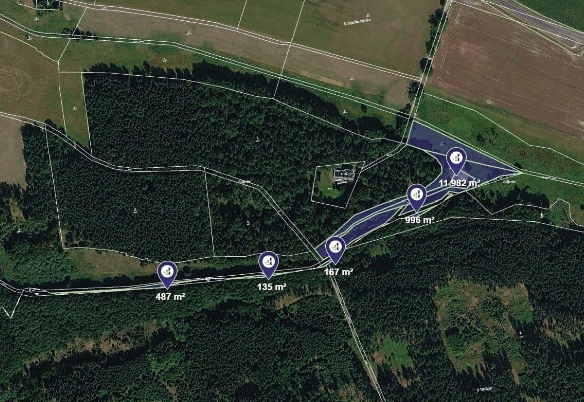 Predaj pozemku 13.767 m², Trstěnice, Karlovarský kraj Predaj pozemku 13.767 m², Trstěnice, Karlovarský kraj