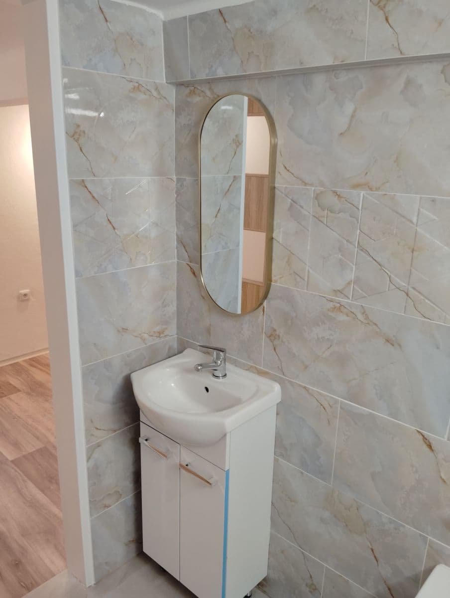 Prenájom bytu 1-izbový 20 m², Cyrilská, Olomouc, Olomoucký kraj Prenájom bytu 1-izbový 20 m², Cyrilská, Olomouc, Olomoucký kraj