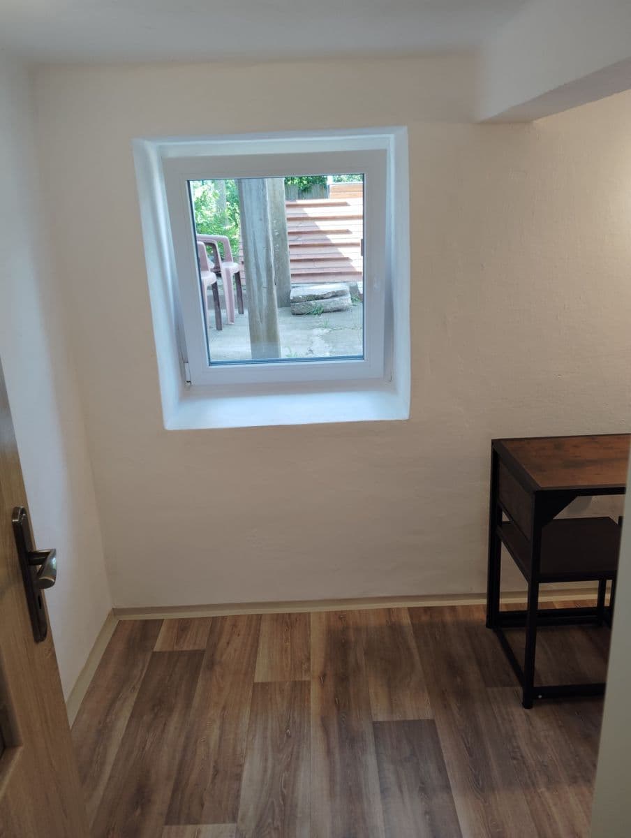 Prenájom bytu 1-izbový 20 m², Cyrilská, Olomouc, Olomoucký kraj Prenájom bytu 1-izbový 20 m², Cyrilská, Olomouc, Olomoucký kraj
