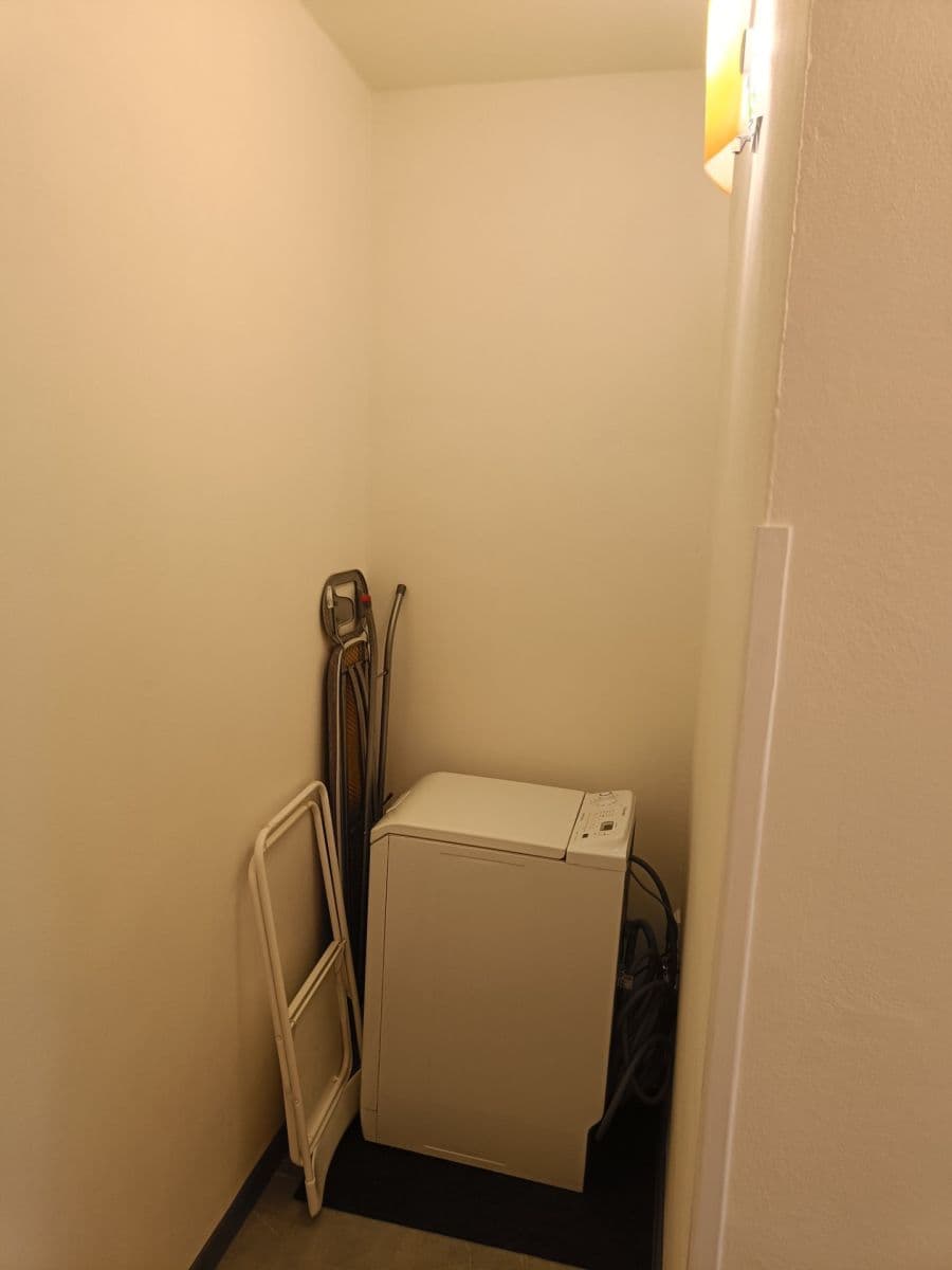 Prenájom bytu 1-izbový 36 m², Matěje Kopeckého, Cheb, Karlovarský kraj Prenájom bytu 1-izbový 36 m², Matěje Kopeckého, Cheb, Karlovarský kraj