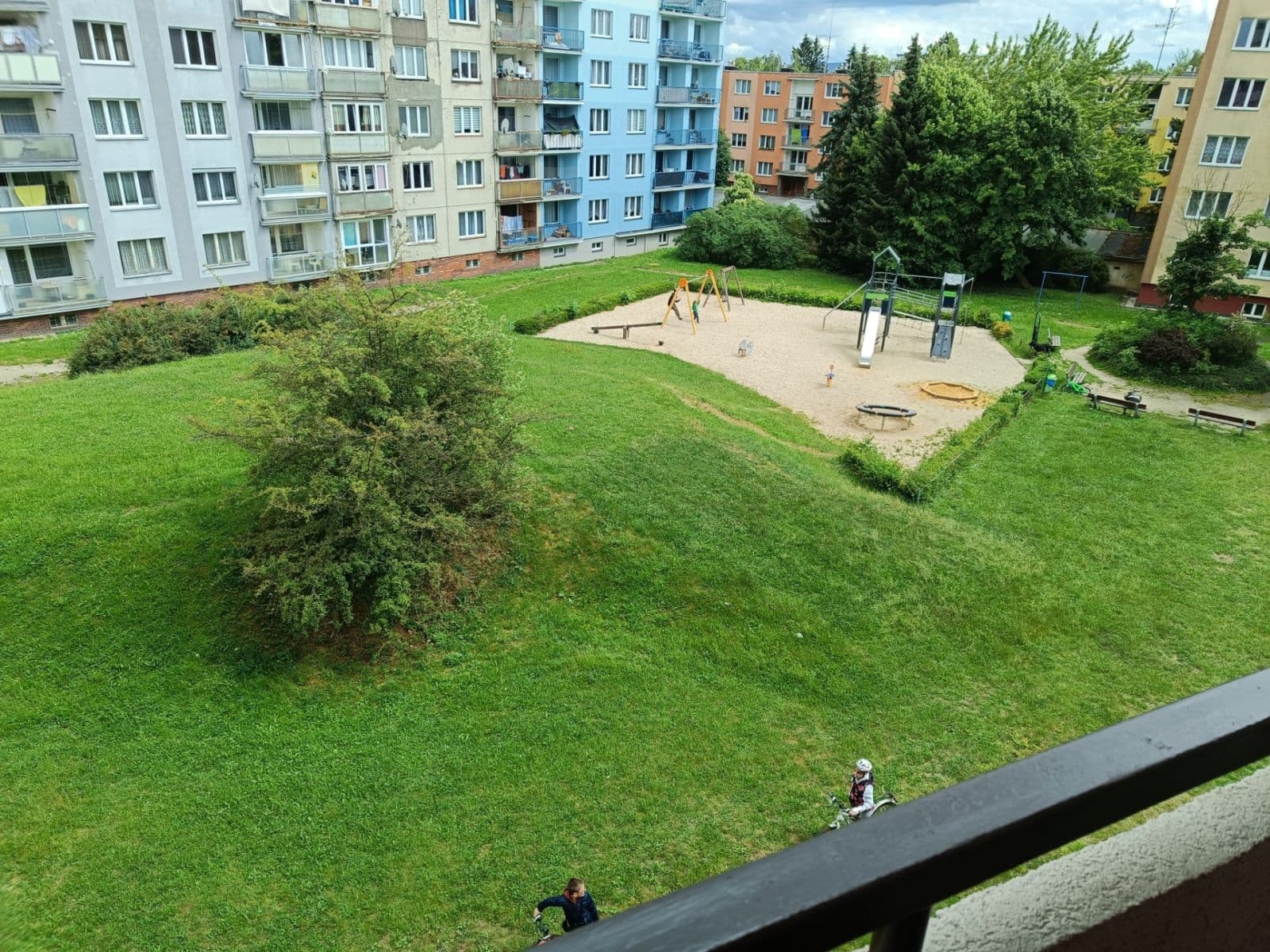 Prenájom bytu 1-izbový 36 m², Matěje Kopeckého, Cheb, Karlovarský kraj Prenájom bytu 1-izbový 36 m², Matěje Kopeckého, Cheb, Karlovarský kraj