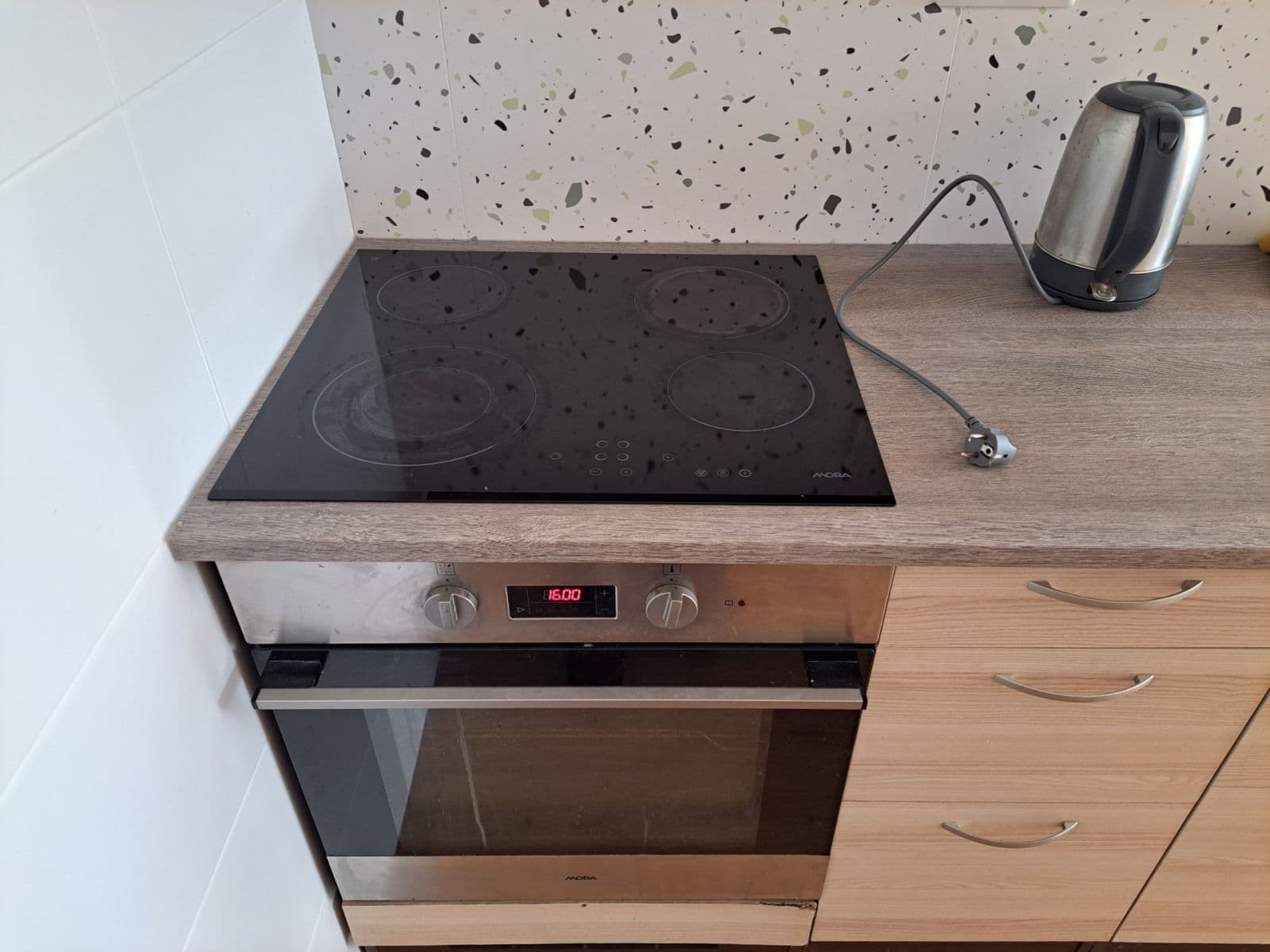 Prenájom bytu 2-izbový 47 m², Chalabalova, Praha, Praha Prenájom bytu 2-izbový 47 m², Chalabalova, Praha, Praha
