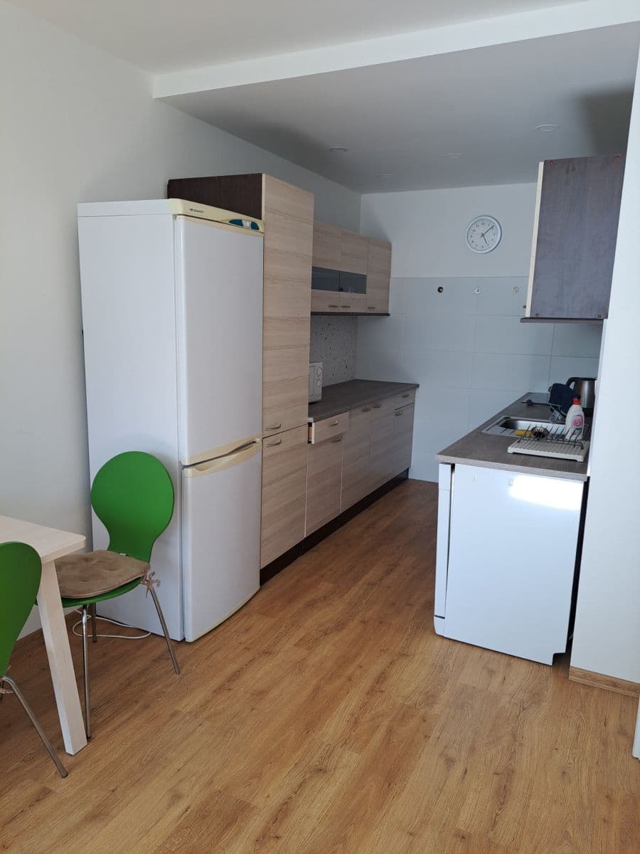Prenájom bytu 2-izbový 47 m², Chalabalova, Praha, Praha Prenájom bytu 2-izbový 47 m², Chalabalova, Praha, Praha