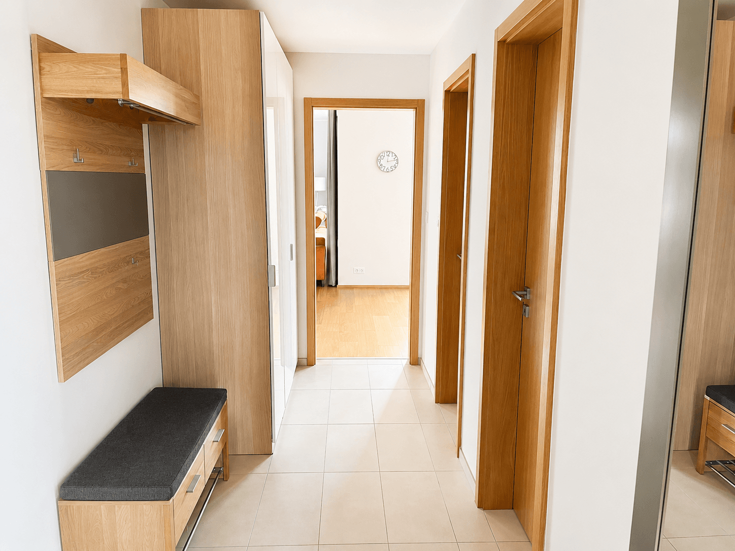 Prenájom bytu 3-izbový 126 m², Kačírkova, Praha, Praha Prenájom bytu 3-izbový 126 m², Kačírkova, Praha, Praha
