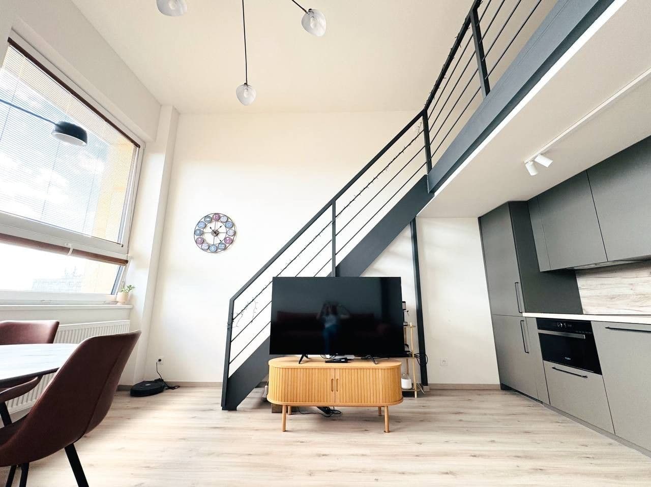 Prenájom bytu 2-izbový 55 m², Kubánské náměstí, Praha, Praha Prenájom bytu 2-izbový 55 m², Kubánské náměstí, Praha, Praha