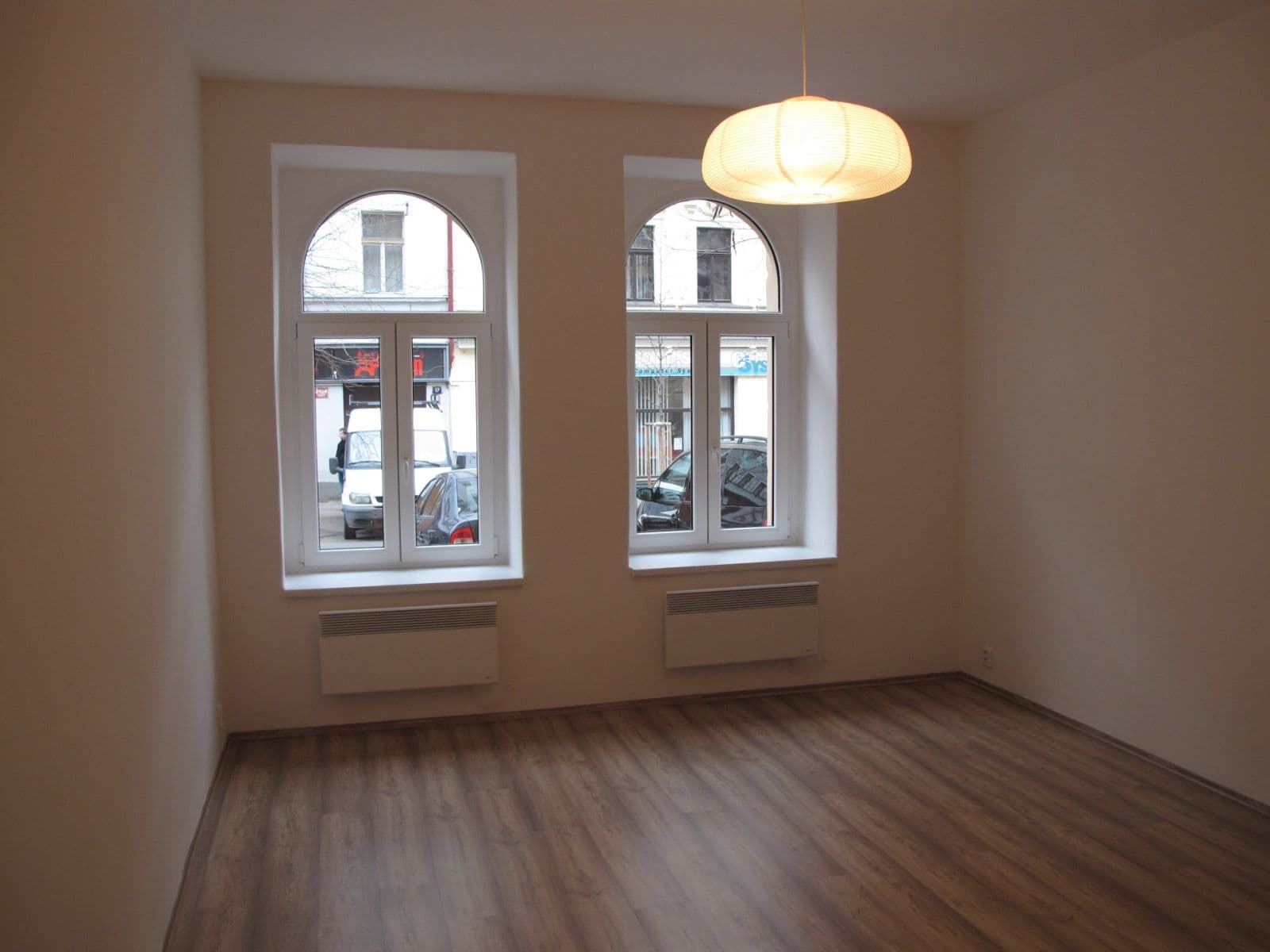Prenájom bytu 1-izbový 48 m², Jagellonská, Praha, Praha Prenájom bytu 1-izbový 48 m², Jagellonská, Praha, Praha