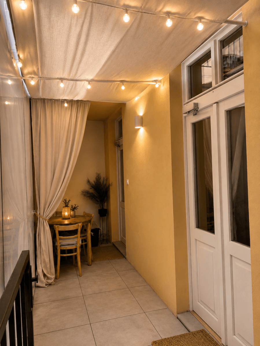 Prenájom bytu 28 m², Žitná, Praha, Praha Prenájom bytu 28 m², Žitná, Praha, Praha