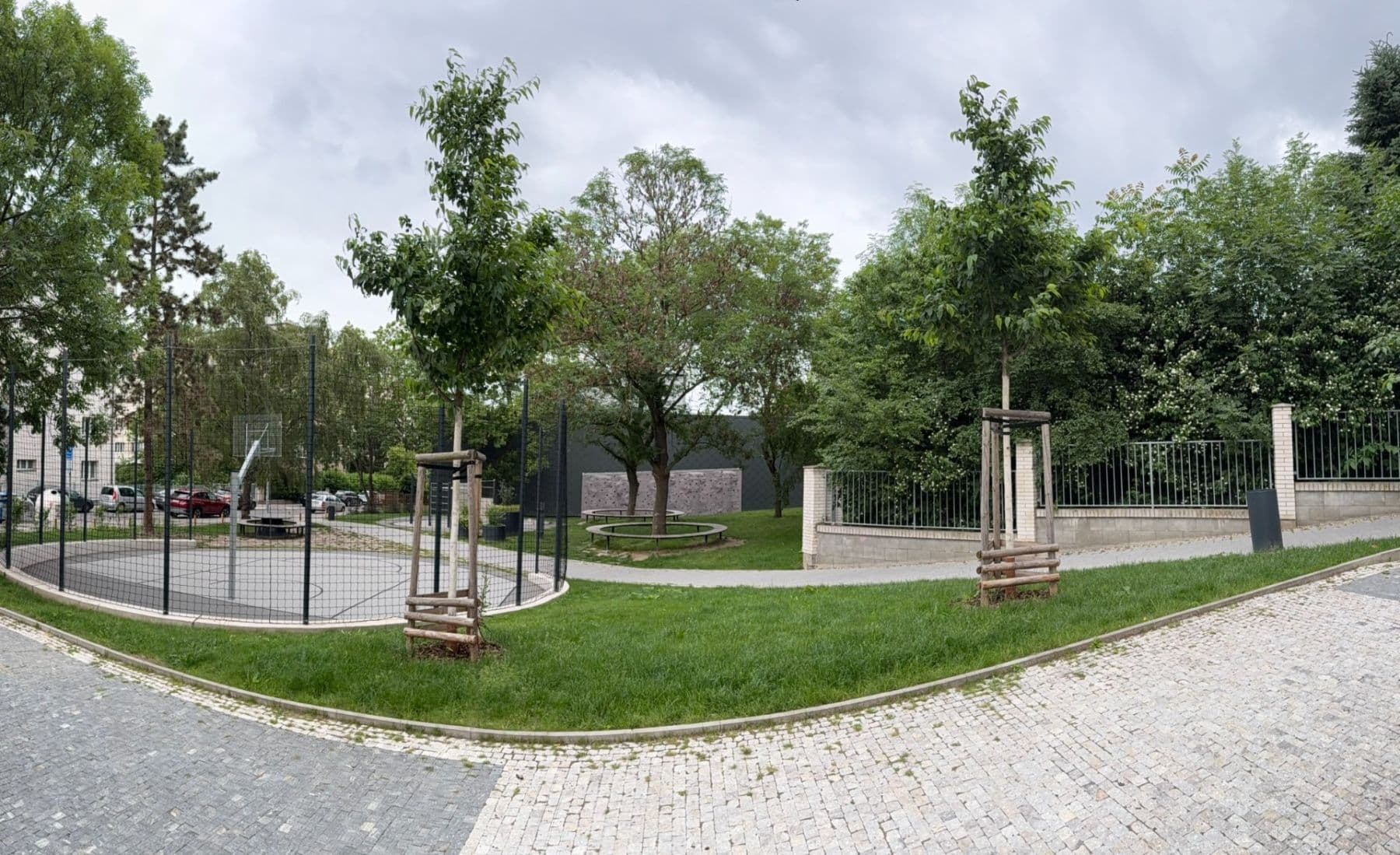 Prenájom bytu 2-izbový 42 m², Nad Kajetánkou, Praha, Praha Prenájom bytu 2-izbový 42 m², Nad Kajetánkou, Praha, Praha