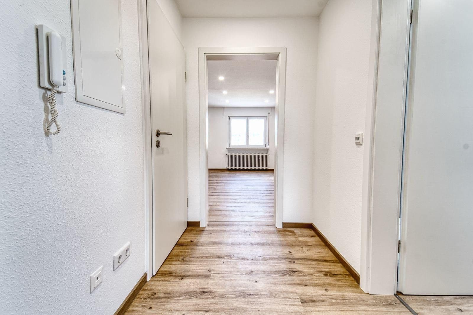 Prenájom bytu 2-izbový 69 m², Kleinwallstadt, Bavorsko Prenájom bytu 2-izbový 69 m², Kleinwallstadt, Bavorsko