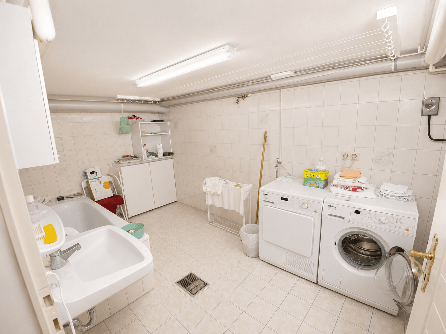 Predaj domu 105 m², pozemek 625 m², Königsberger Straße 16, Salzgitter Lebenstedt, Dolné Sasko Predaj domu 105 m², pozemek 625 m², Königsberger Straße 16, Salzgitter Lebenstedt, Dolné Sasko