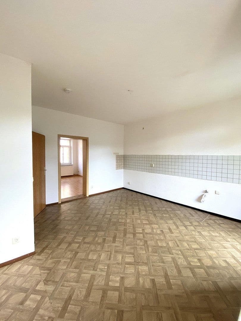 Prenájom bytu 3-izbový 75 m², Wiesestraße 86, Gera, Durínsko Prenájom bytu 3-izbový 75 m², Wiesestraße 86, Gera, Durínsko